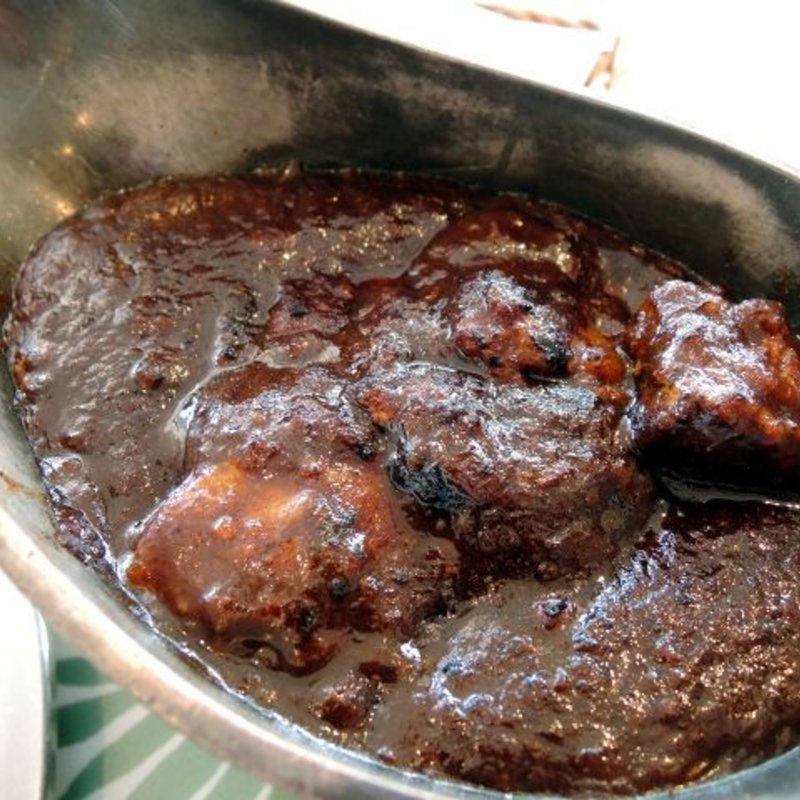 とろとろ煮込みポークカレー(自家製欧風カレー専門店 がじゅまるの樹)