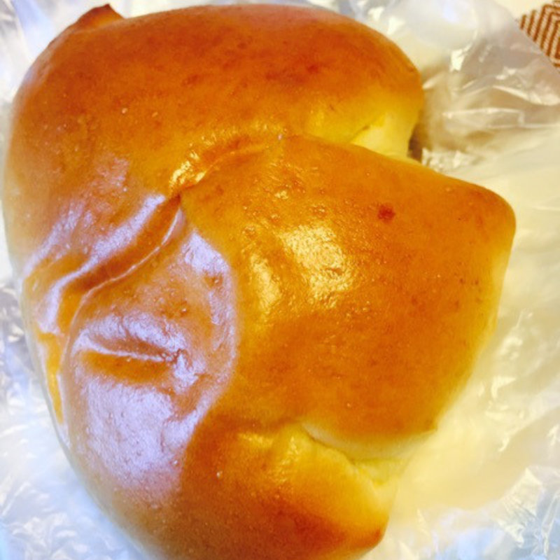 くりーむパン(かし是 )