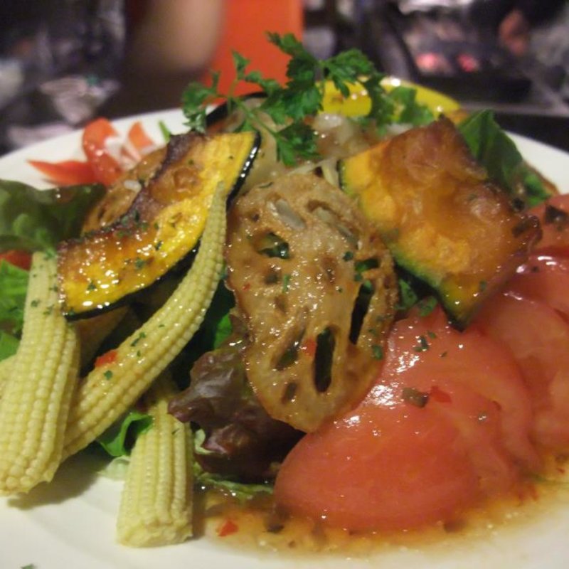 12種類の季節野菜サラダ(かちがらす)