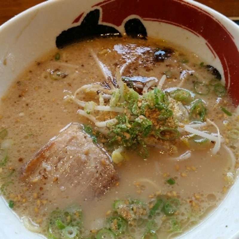 とんこつラーメン(かっさんラーメン 西取石店 )