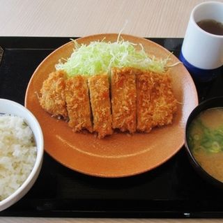 ロースかつ定食(かつや　熊本浜線バイパス店)
