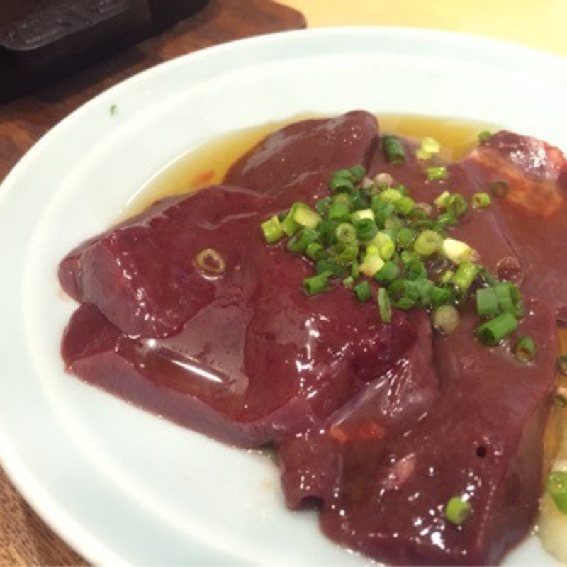 生牛レバー（炙り用の鉄板付き）(かどや)