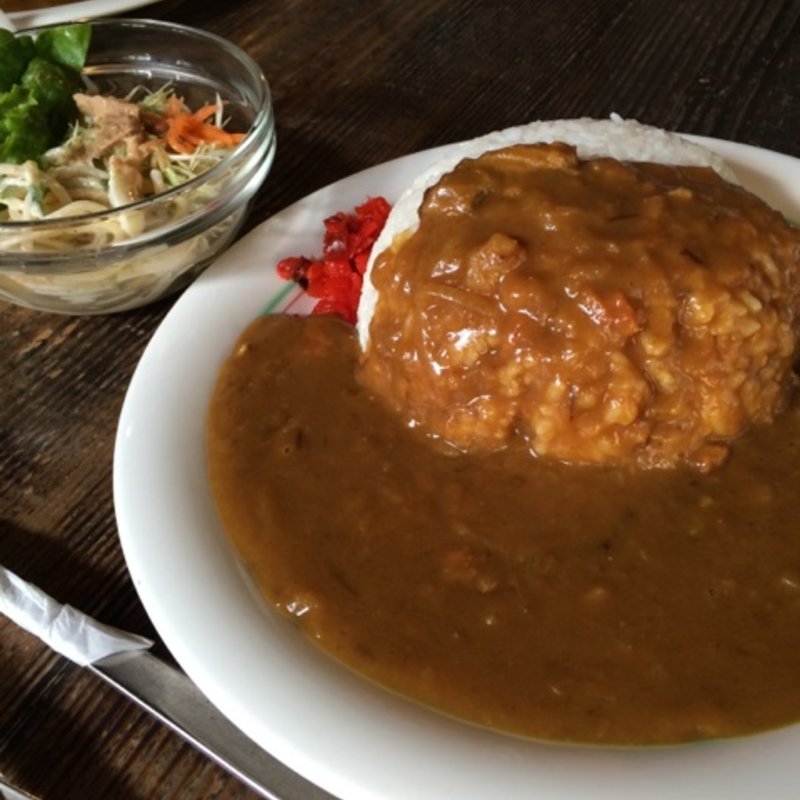 カレーセット(カフェ　カモノセキャビン )
