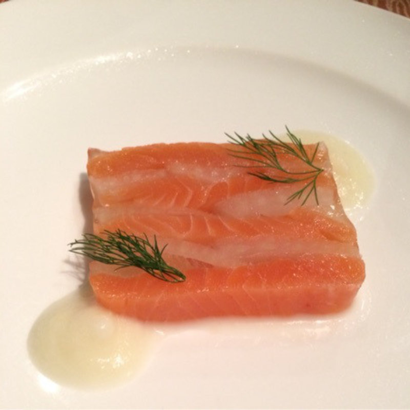 サーモンとフィノッキオのテリーヌ(カフェ カリフォルニア )