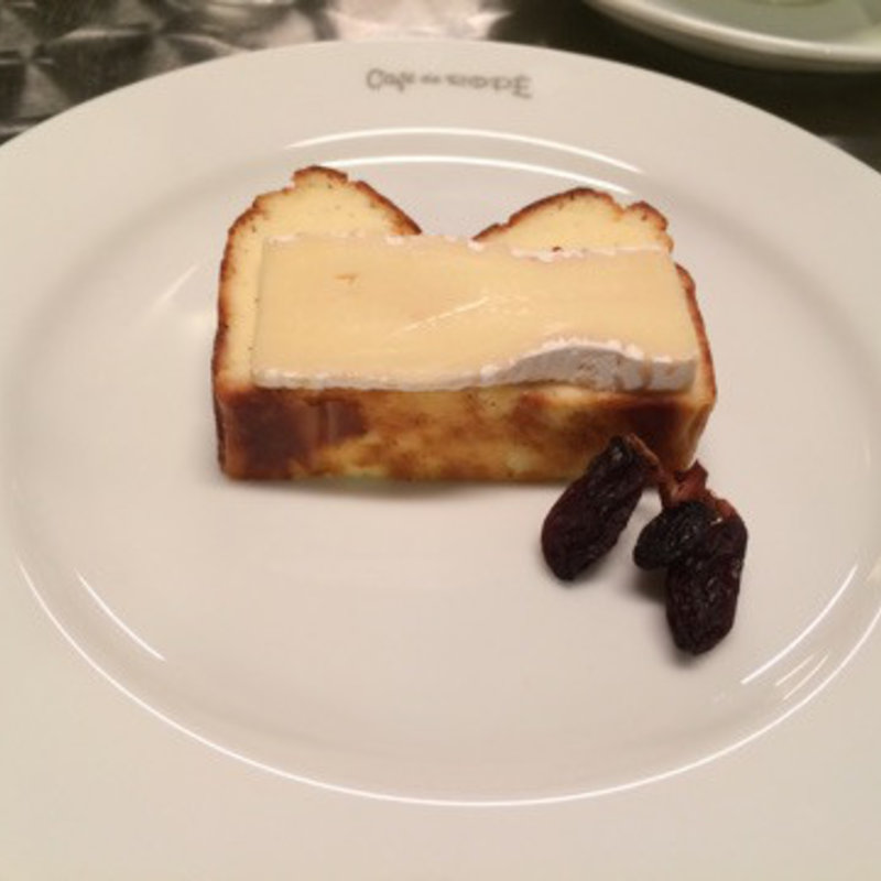 よねむらのチーズケーキ(カフェ ド ロペ 銀座)