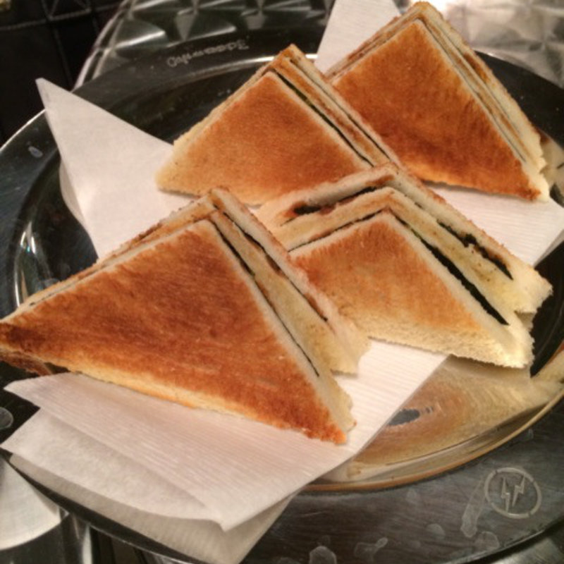 神田エースののりトースト(カフェ ド ロペ 銀座)