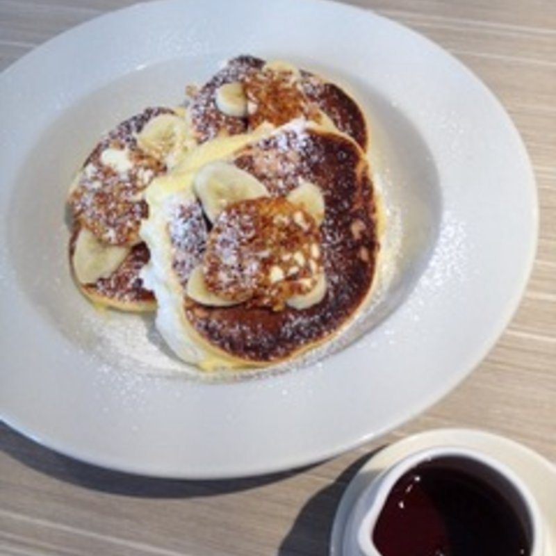 リコッタチーズのパンケーキとハニカムバター(パンケーキ Cafe Pacifica カフェパシフィカ)