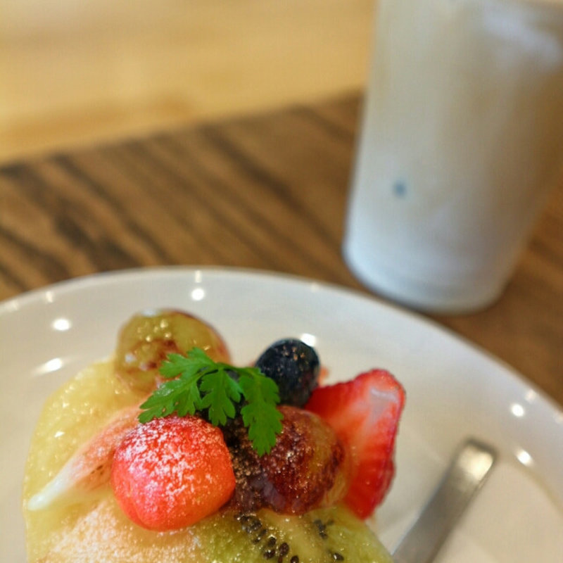 フルーツタルト(カフェ モーツァルト メトロ （cafe mozart Metro）)