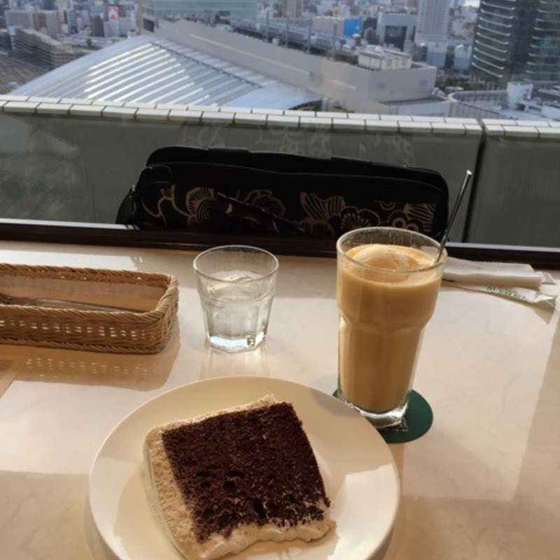 シフォンケーキセット(カフェ・ド・サリュー)