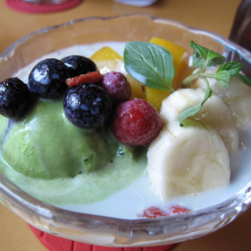 ぷかぷかの月(カフェ・ド・モトナミ （Cafe de motonami）)