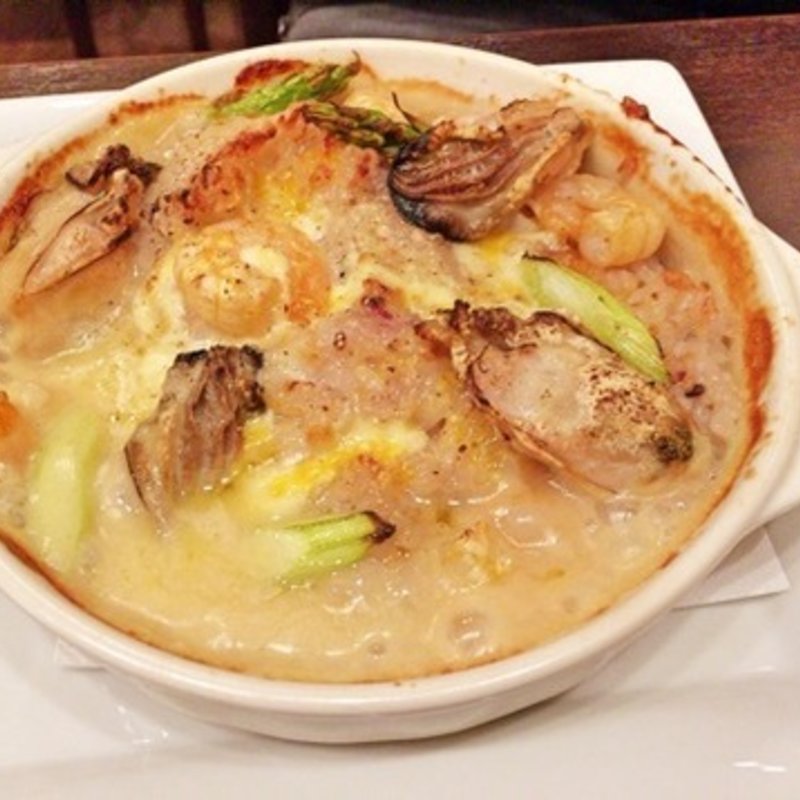 広島産カキとぷりぷりエビのチーズクリームドリア(カフェマリオシフォン)