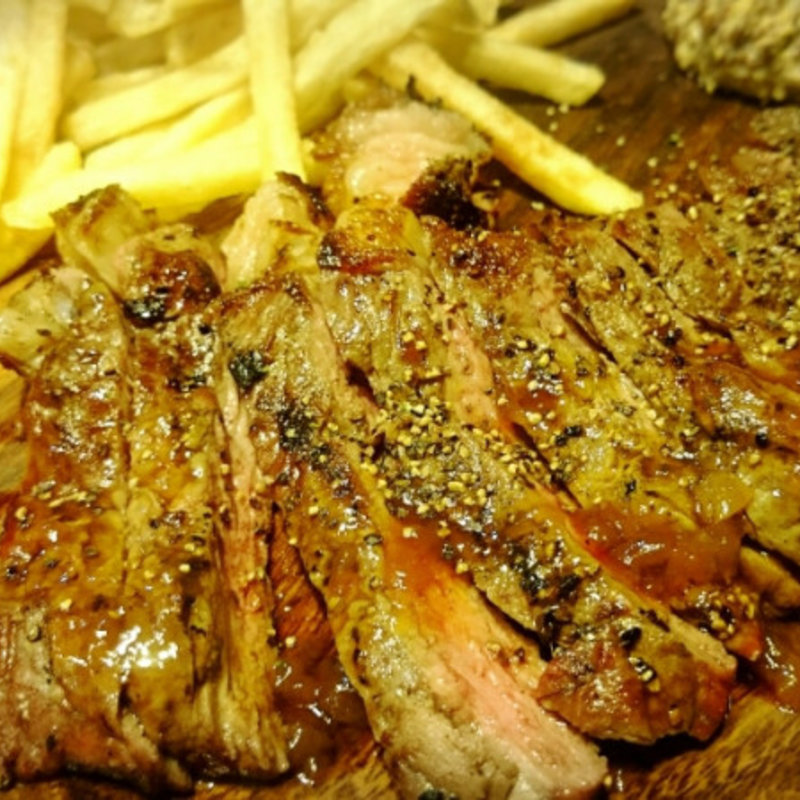 ステーキ(ガブリミート)