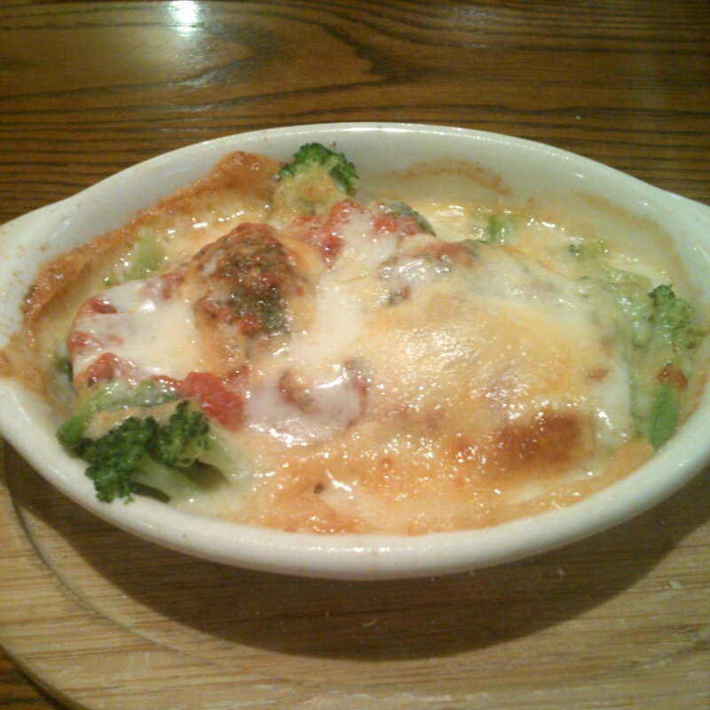 ブロッコリーのモツァレラ焼(ガポネ)