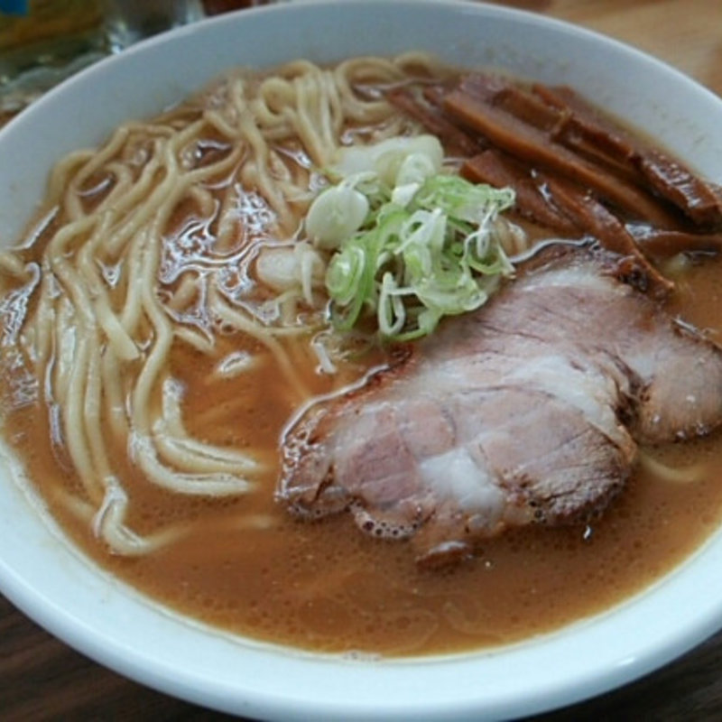 しょうゆらーめん（大盛り）(カミカゼ )