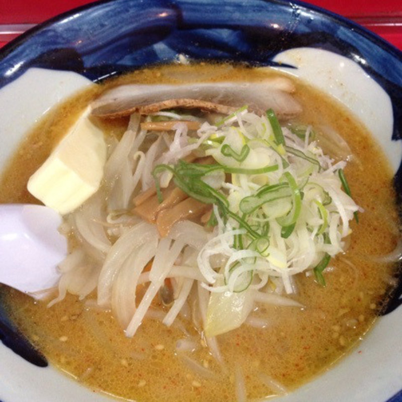 味噌バターラーメン(カムイ 大正店 )