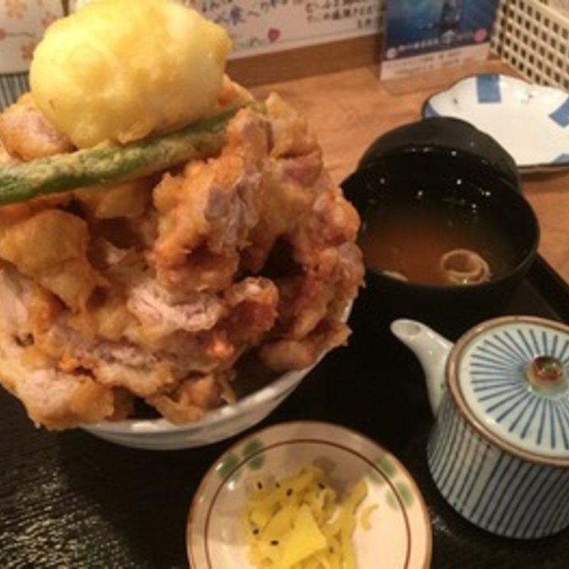 唐揚げ食べ放題(からあげナックル)