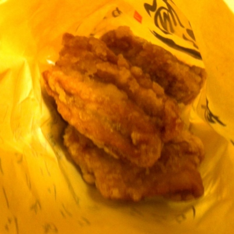 カリッとモモ（骨なしモモ肉）(からあげ縁-yukar)