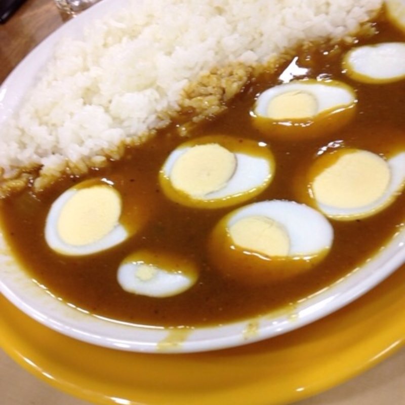 たまごかれー(カリーハウス コロンボ )
