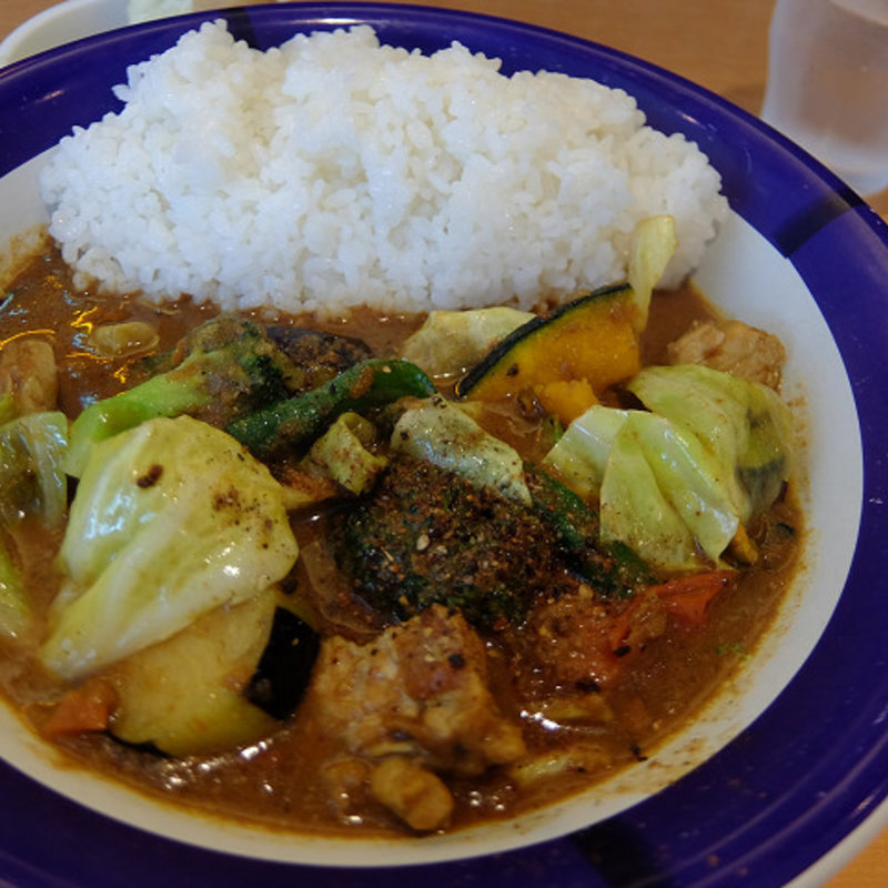 チキンと野菜のカレー(カリフェ 横浜ベイクォーター店 )