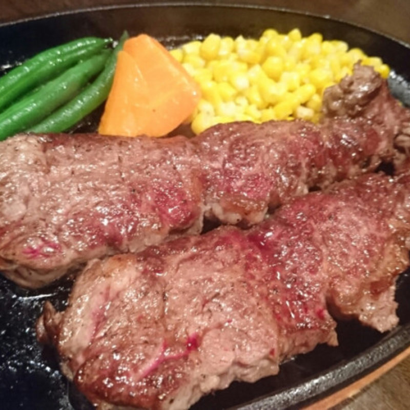 ステーキ(カルボキッチン)