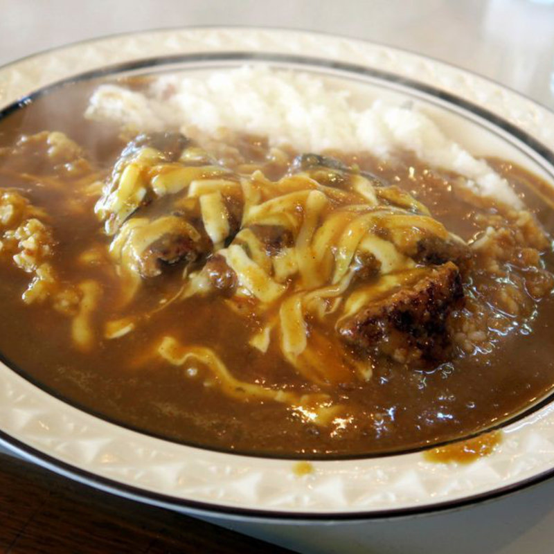 Wハンバーグチーズカレー（大盛り・辛口）(カレーショップ キング)