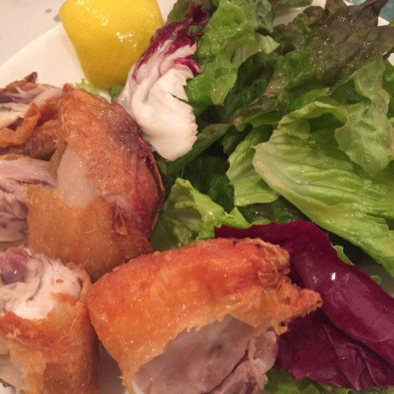 鶏の丸揚げ？？？(ガンゲット・ラ・シェーブル)