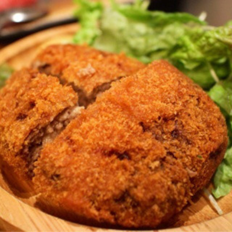 馬肉屋特製メンチカツ(馬喰ろう 神田店)