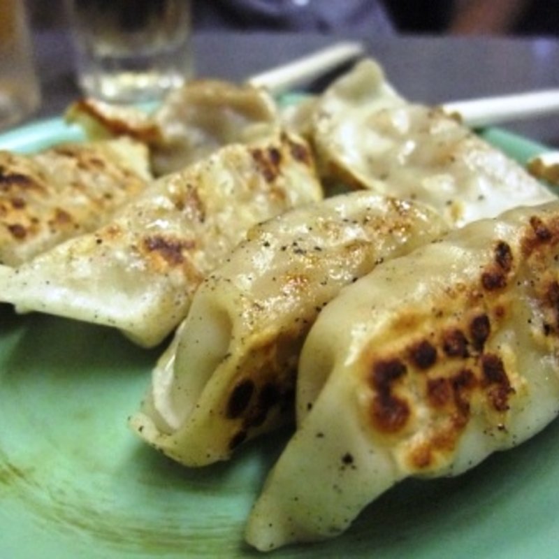 餃子(いか焼きたこ焼き かんむりや)