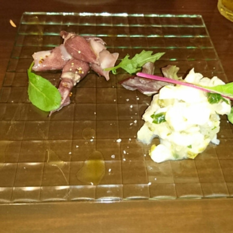 ホタテのタルタルとホタルイカのマリネ(Chiocciola)