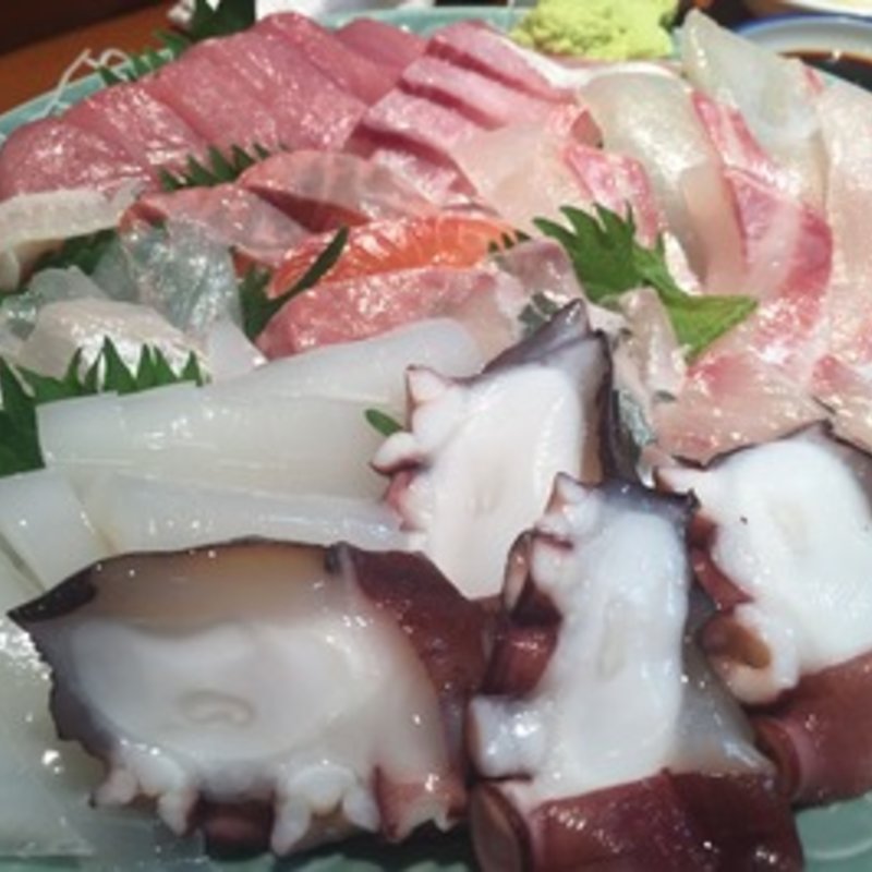 お刺身盛り合わせ(きさいち )