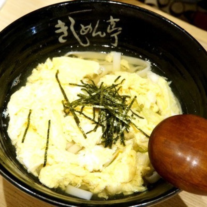 玉子とじきしめん(きしめん亭 エスカ店)