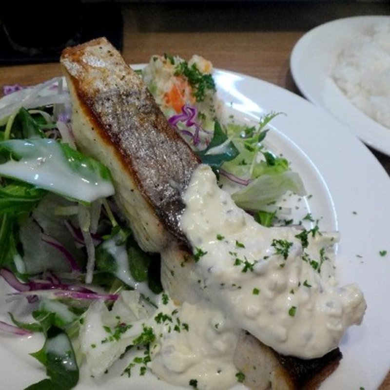 B サワラのタルタルソースランチ(キッチン ラフト)