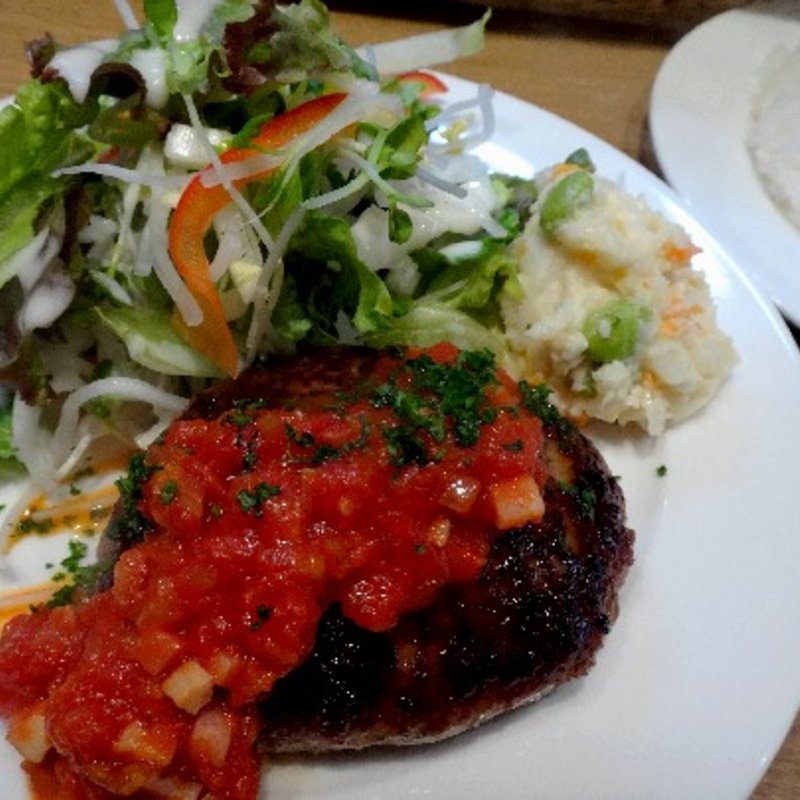 自家製ハンバーグステーキランチ(キッチン ラフト)