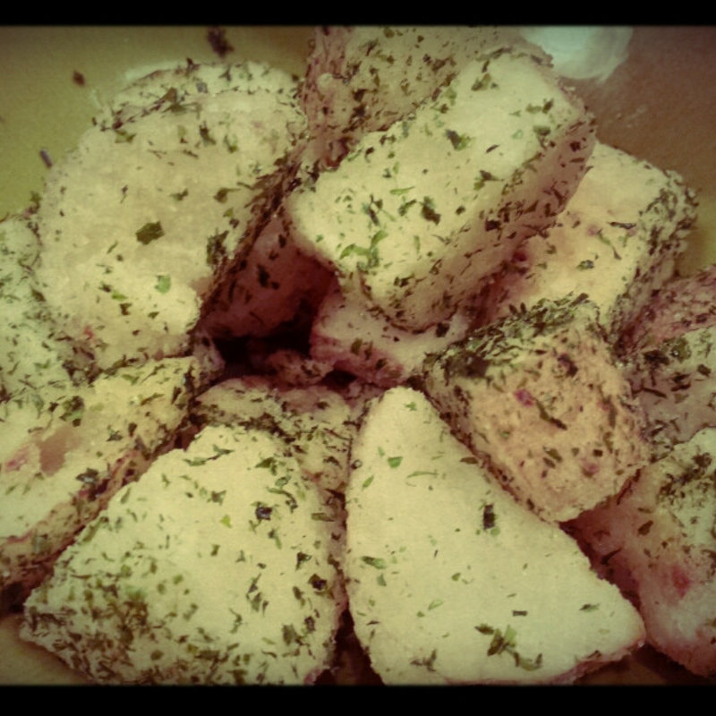 山芋と蓮根の素揚げ(キッチンツナグ （kitchen tsunagu）)