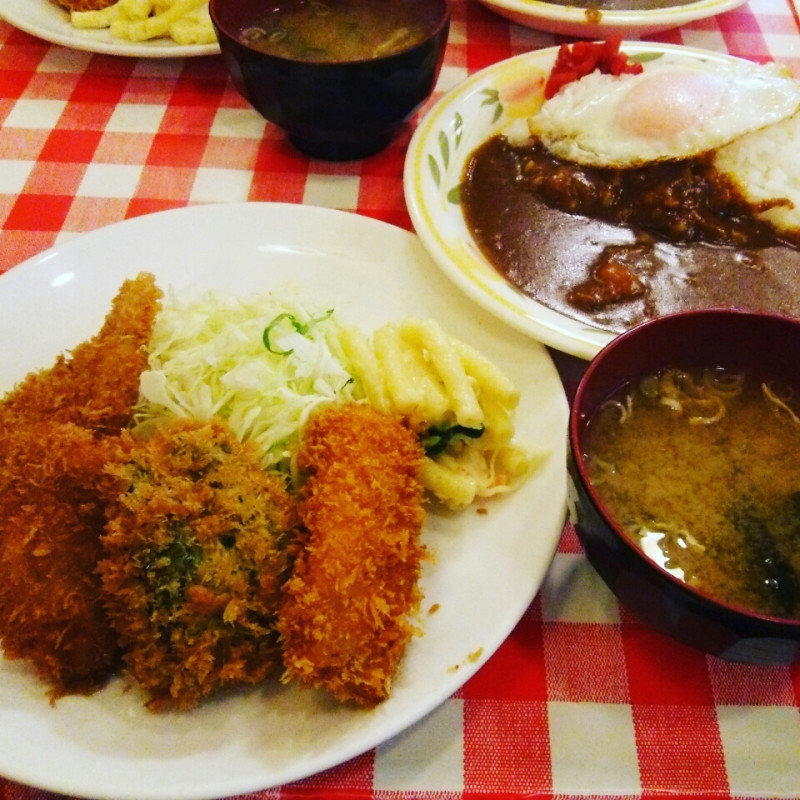 ミックスフライ定食(キッチンニュー早苗)