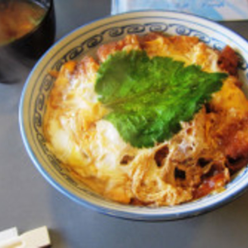 かつ丼(キッチン直 （NAO【旧店名】とんかつ 竹とんぼ）)