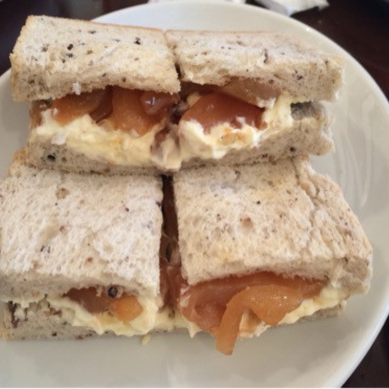 ハニーアップルサンドイッチ(キノーズ)