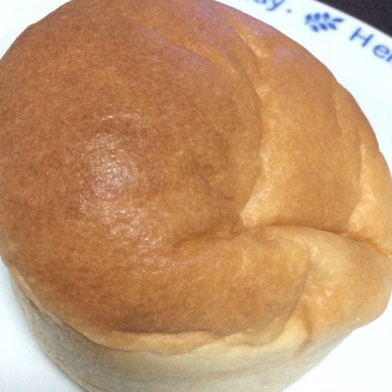 自家製豆乳クリームパン(KINOKUNIYA Bakery 中野駅店)