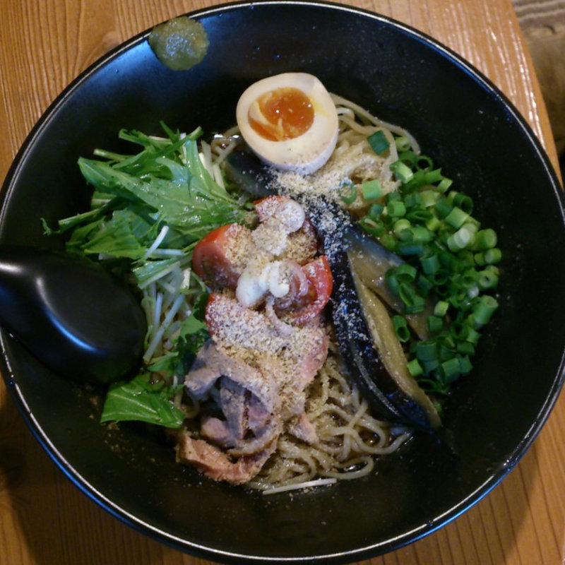 冷やし中華　JAPAN！！(キブン、デ、、サチオ )