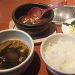 自家製手ごねハンバーグ(キムチ・僕ん家 )