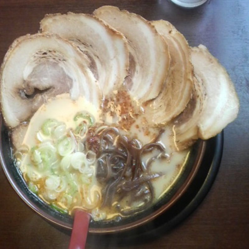 とんこつラーメン（小）＋チャーシュー(きむら屋)