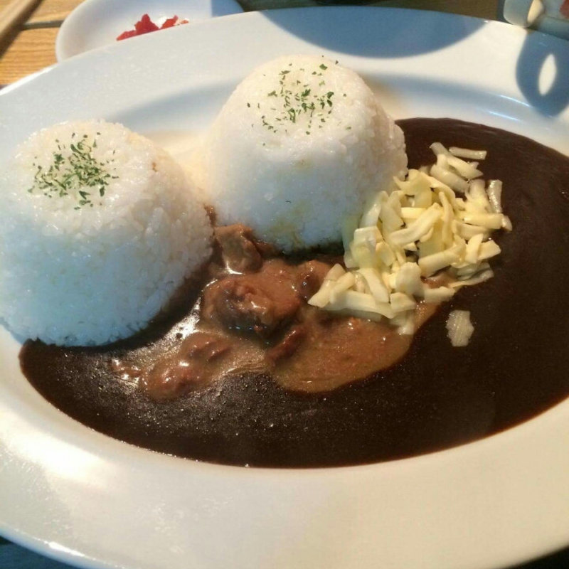 どて煮黒カレー(CAMEL DINER 阿波座隠れ家店)