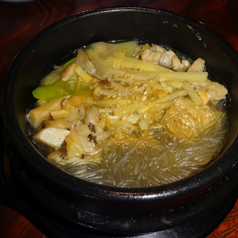 きのこと春雨のショウガ鍋(キューズ （Q'ｓ）)