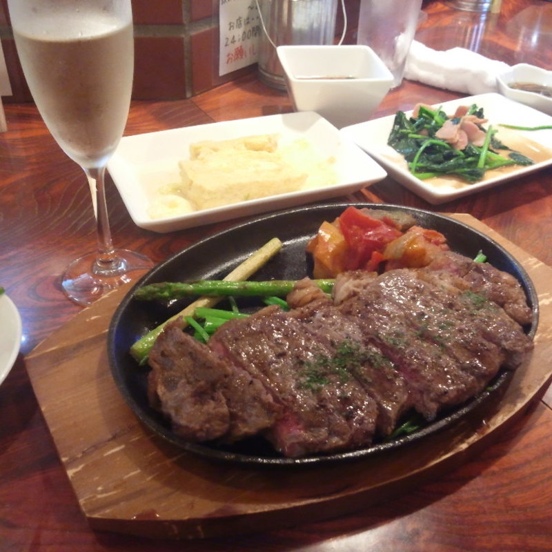 ステーキ(キューズ （Q'ｓ）)