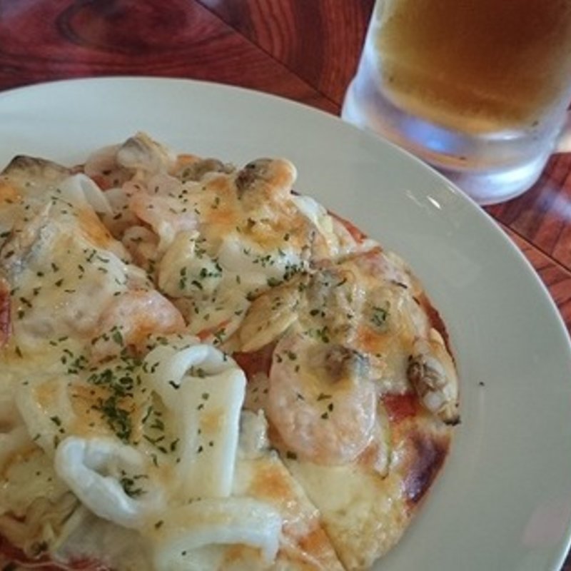 ハーフピザ（シーフード）(キューズ （Q'ｓ）)