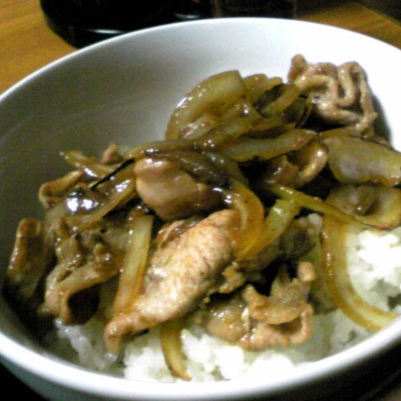 ミニ豚丼（醤油ラーメンセット）(きらく )