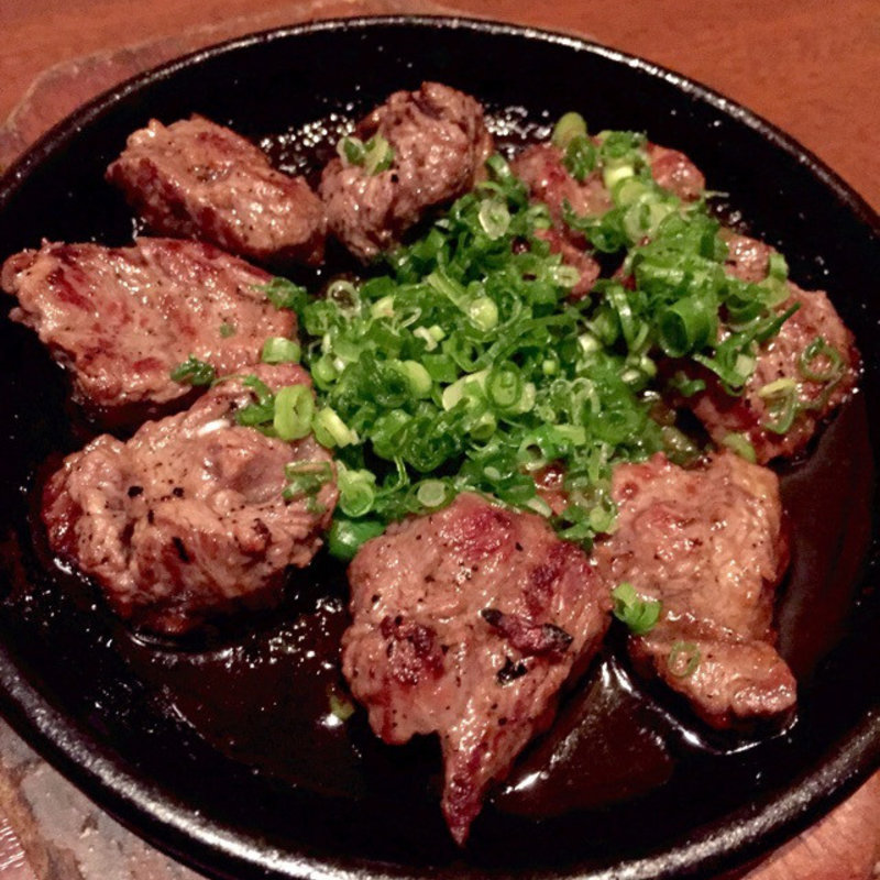 サイコロステーキ(きりり （わしょくちゅうぼう きりり）)