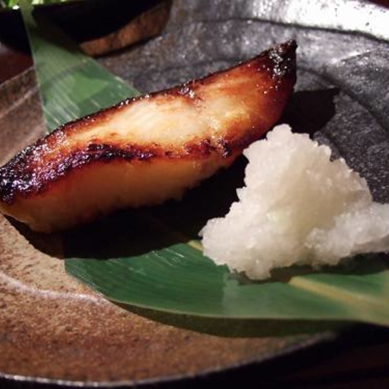 銀ダラ定食(きんぎょ)