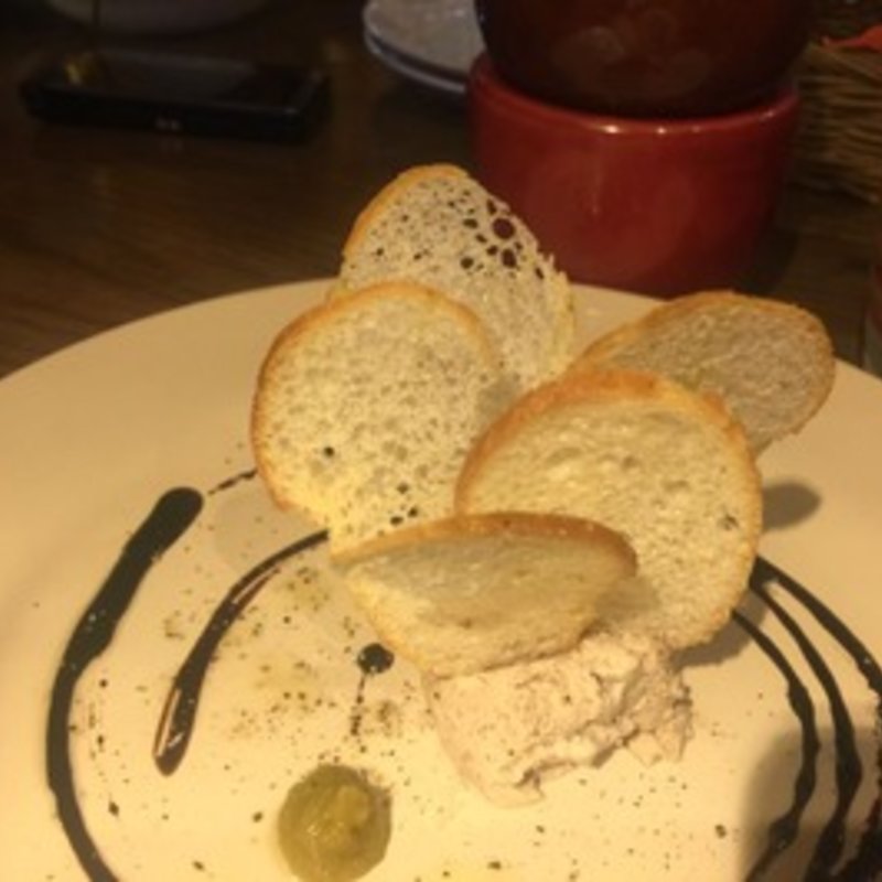 豚肉とレバーの田舎風パテ(クイーン・オブ・チキンズ 新橋本店 （Queen of Chikens）)