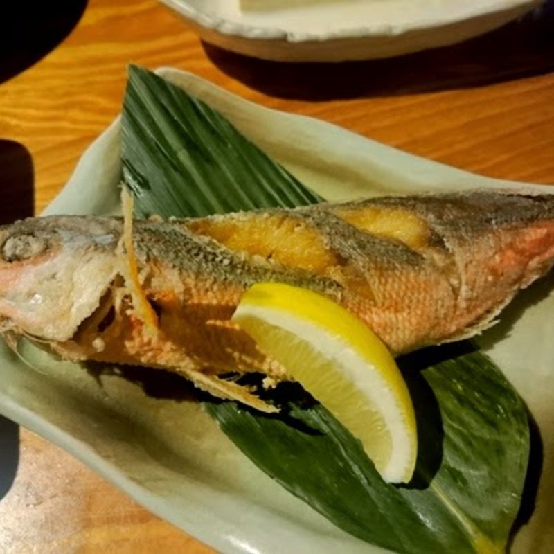 グルクン唐揚げ(くすくす )